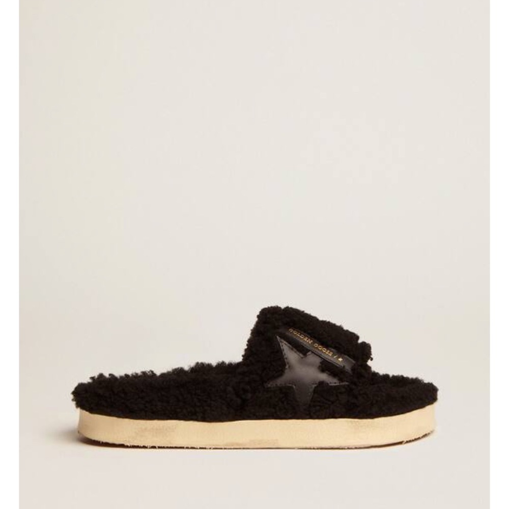 Women's Poolstar in black shearling with tone-on-tone leather star